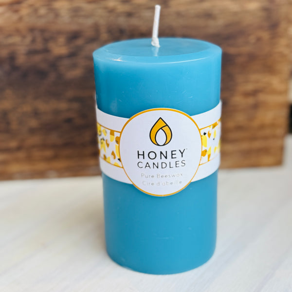 Glacier Blue Beeswax Pillar 5"