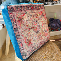 Chennai Meditation Cushion with Blue Sides